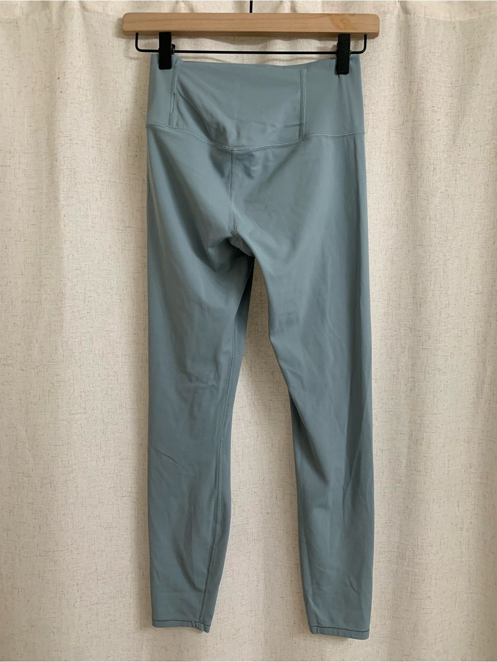 Vuori AllTheFeels Vintage Pistachio Blue High-Waist Leggings Size Small - Picture 7 of 10